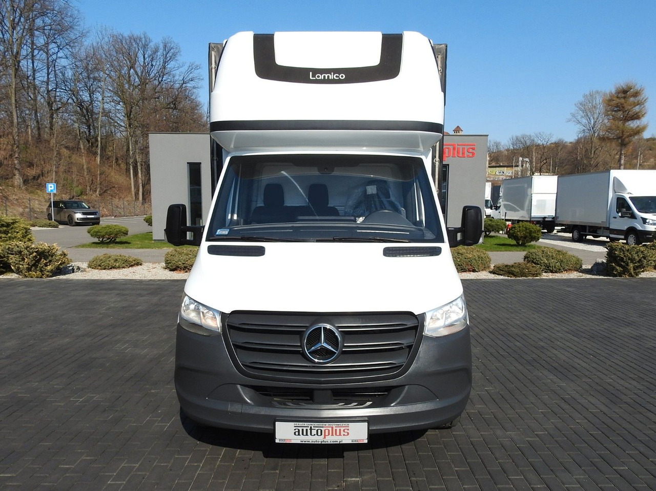 Mercedes-Benz SPRINTER PRITSCHE PLANE 10 PALETTEN KLIMAANLAGE - Utilitaire rideaux coulissants (PLSC): photos 5 Mercedes-Benz SPRINTER PRITSCHE PLANE 10 PALETTEN KLIMAANLAGE - Utilitaire rideaux coulissants (PLSC): photos 5