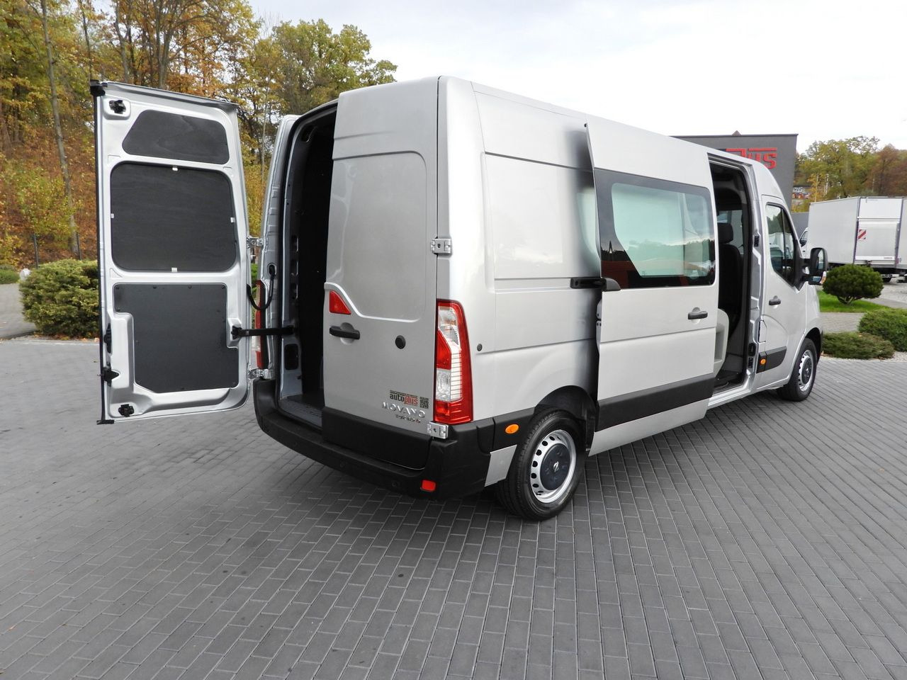 OPEL MOVANO BOX DELIVERY VAN 7 SEATS CRUISE CONTROL LED LIGHTS AIR CONDITIONING  180HP - Fourgon utilitaire: photos 3 OPEL MOVANO BOX DELIVERY VAN 7 SEATS CRUISE CONTROL LED LIGHTS AIR CONDITIONING  180HP - Fourgon utilitaire: photos 3