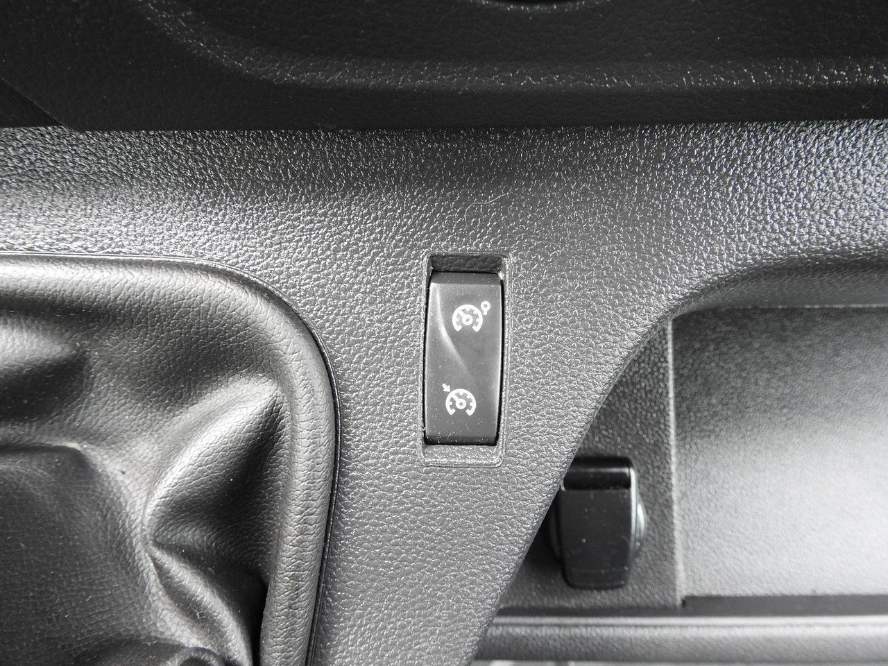 Utilitaire rideaux coulissants (PLSC) OPEL MOVANO: photos 37 Utilitaire rideaux coulissants (PLSC) OPEL MOVANO: photos 37