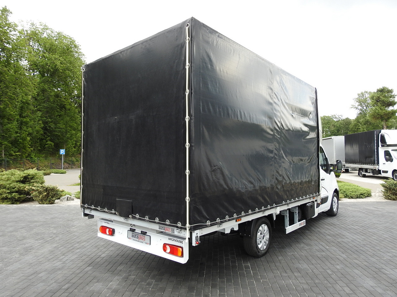 OPEL MOVANO TARPAULIN 10 PALLETS WEBASTO CRUISE CONTROL AIR CONDITIONING PNEUMATICS  165HP - Utilitaire rideaux coulissants (PLSC): photos 3 OPEL MOVANO TARPAULIN 10 PALLETS WEBASTO CRUISE CONTROL AIR CONDITIONING PNEUMATICS  165HP - Utilitaire rideaux coulissants (PLSC): photos 3