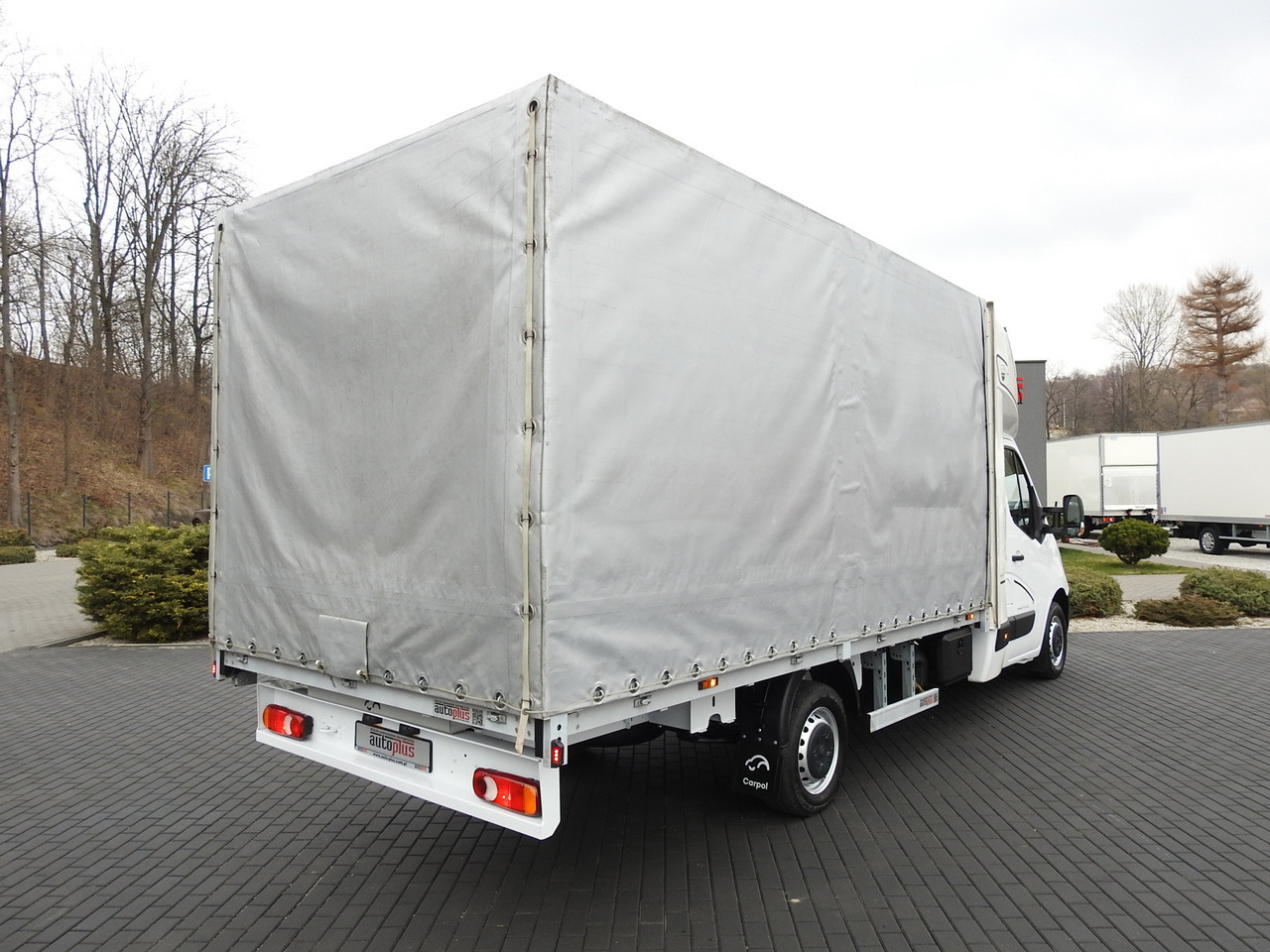 OPEL MOVANO  TARPAULIN 8 PALLETS WEBASTO CRUISE CONTROL LED LIGHTS PNEUMATICS AIR CONDITIONING  165HP - Utilitaire rideaux coulissants (PLSC): photos 3 OPEL MOVANO  TARPAULIN 8 PALLETS WEBASTO CRUISE CONTROL LED LIGHTS PNEUMATICS AIR CONDITIONING  165HP - Utilitaire rideaux coulissants (PLSC): photos 3