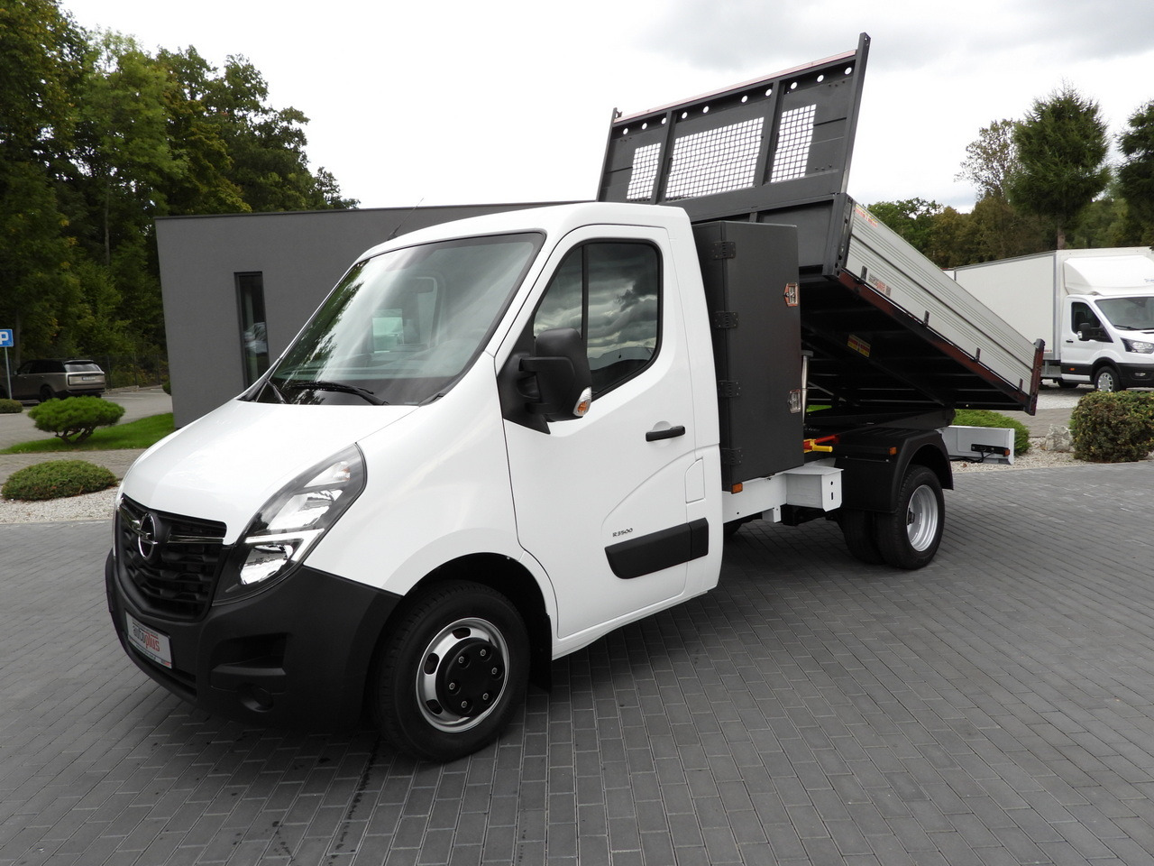 Utilitaire benne OPEL MOVANO TIPPER NAVIGATION LED LIGHTS TWIN WHEELS AIR CONDITIONING 145HP: photos 18 Utilitaire benne OPEL MOVANO TIPPER NAVIGATION LED LIGHTS TWIN WHEELS AIR CONDITIONING 145HP: photos 18