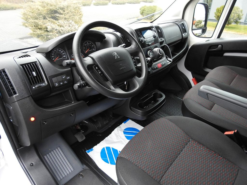 Peugeot BOXER KOFFER AUFZUG 8 PALETTEN TEMPOMAT A/C - Fourgon grand volume: photos 2 Peugeot BOXER KOFFER AUFZUG 8 PALETTEN TEMPOMAT A/C - Fourgon grand volume: photos 2