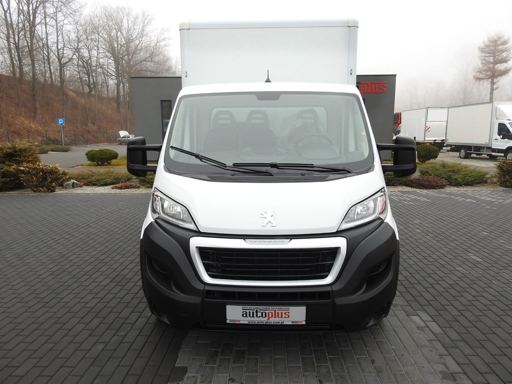 Peugeot BOXER KOFFER AUFZUG 8 PALETTEN TEMPOMAT A/C - Fourgon grand volume: photos 5 Peugeot BOXER KOFFER AUFZUG 8 PALETTEN TEMPOMAT A/C - Fourgon grand volume: photos 5