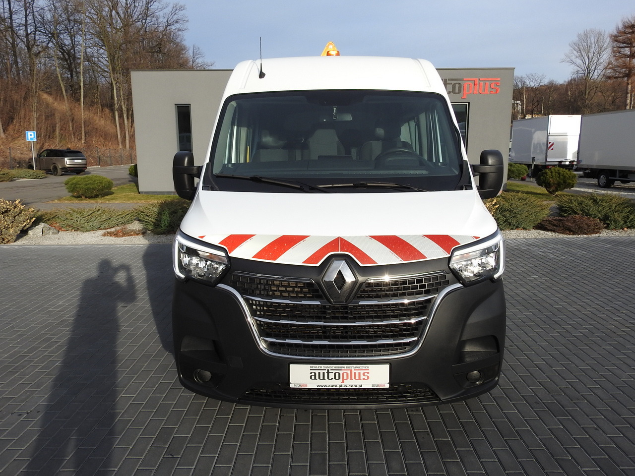RENAULT MASTER BOX DELIVERY VAN 7 SEATS CRUISE CONTROL AIR CONDITIONING LED LIGHTS 135HP - Fourgon utilitaire: photos 5 RENAULT MASTER BOX DELIVERY VAN 7 SEATS CRUISE CONTROL AIR CONDITIONING LED LIGHTS 135HP - Fourgon utilitaire: photos 5