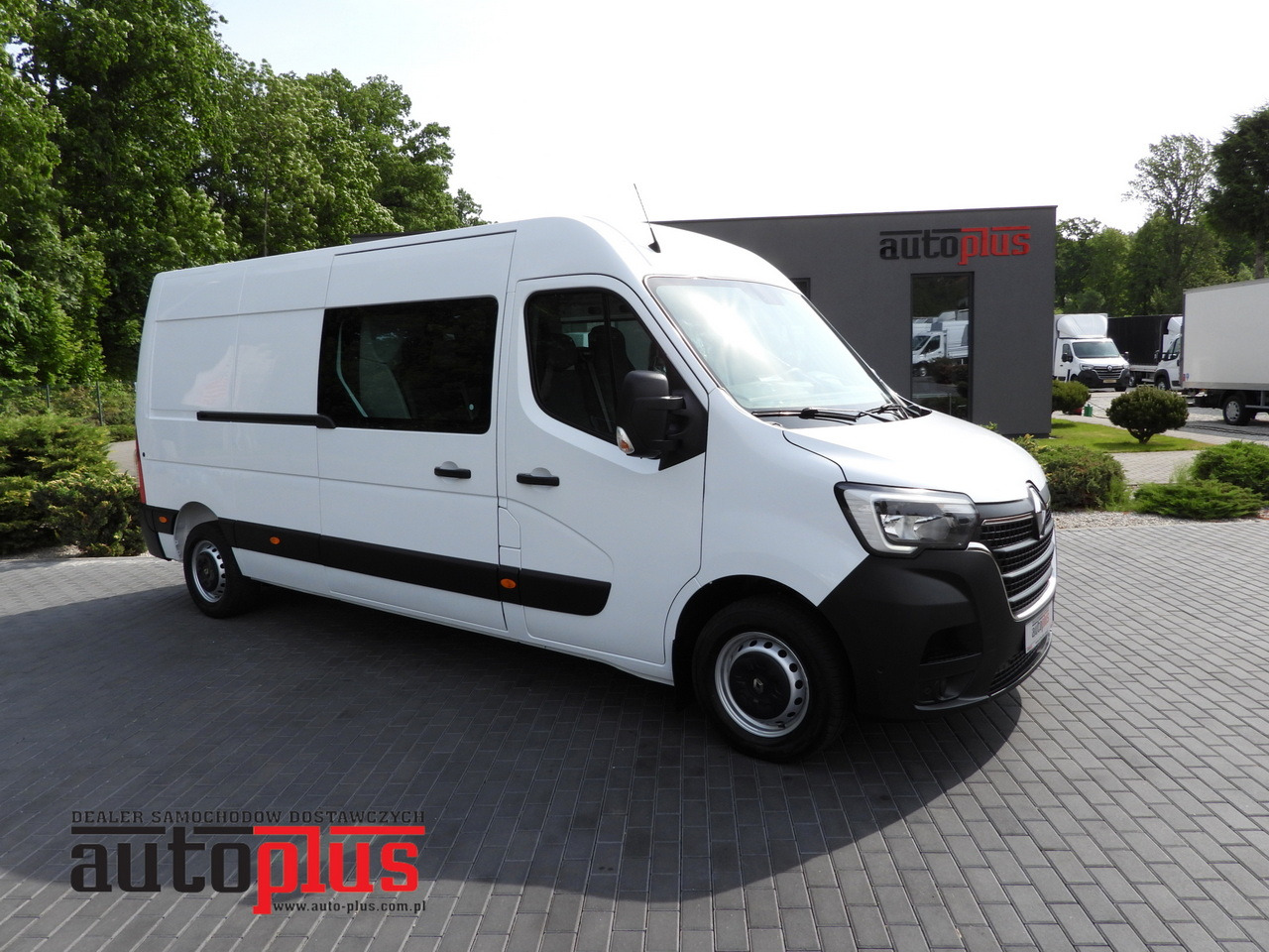 RENAULT MASTER BOX DELIVERY VAN 7 SEATS CRUISE CONTROL NAVIGATION LED LIGHTS AIR CONDITIONING 140HP - Fourgon utilitaire: photos 1 RENAULT MASTER BOX DELIVERY VAN 7 SEATS CRUISE CONTROL NAVIGATION LED LIGHTS AIR CONDITIONING 140HP - Fourgon utilitaire: photos 1