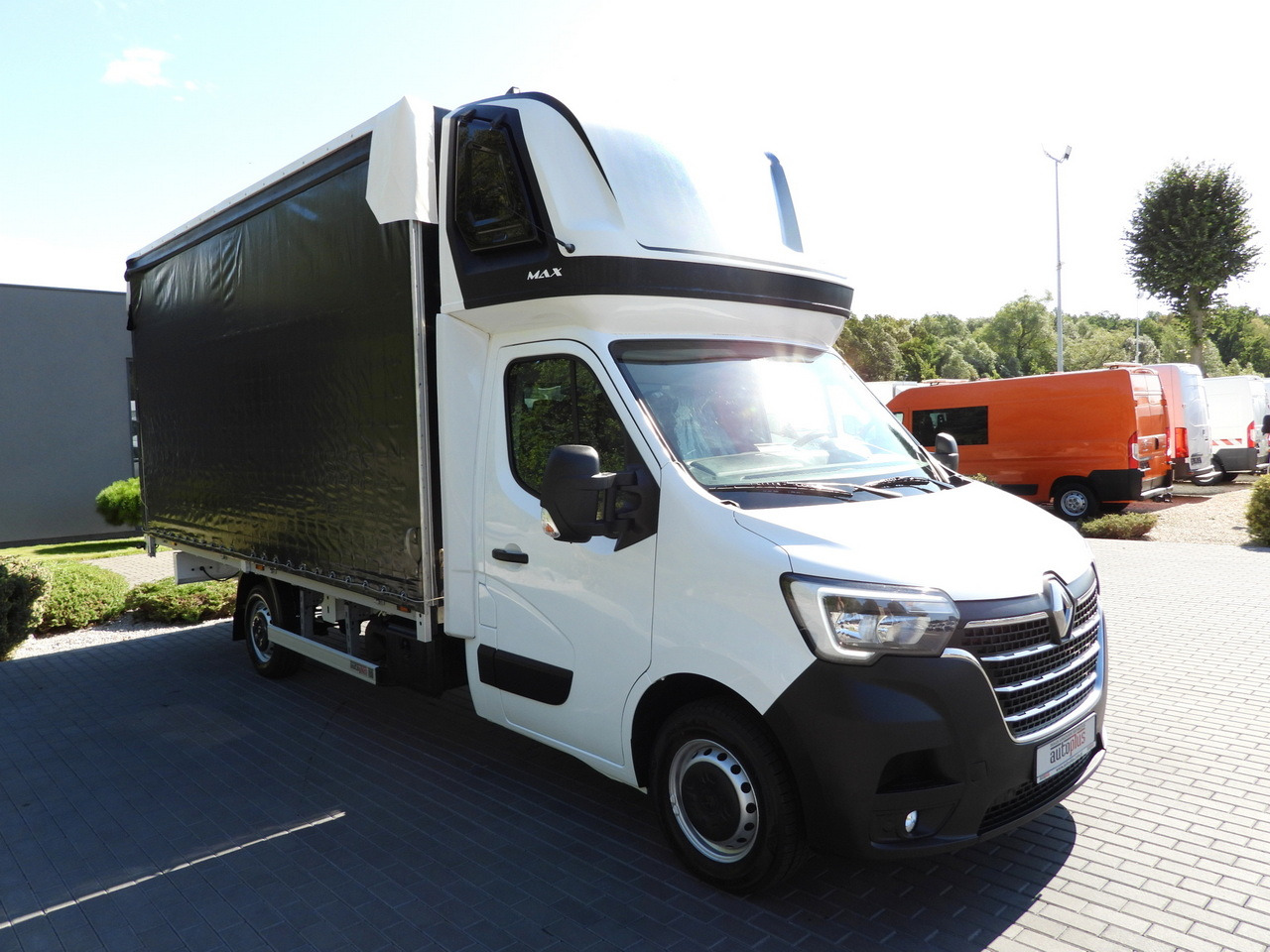 RENAULT MASTER TARPAULIN 10 PALLETS WEBASTO CRUISE CONTROL LED LIGHTS AIR CONDITIONING  165HP - Utilitaire rideaux coulissants (PLSC): photos 4 RENAULT MASTER TARPAULIN 10 PALLETS WEBASTO CRUISE CONTROL LED LIGHTS AIR CONDITIONING  165HP - Utilitaire rideaux coulissants (PLSC): photos 4