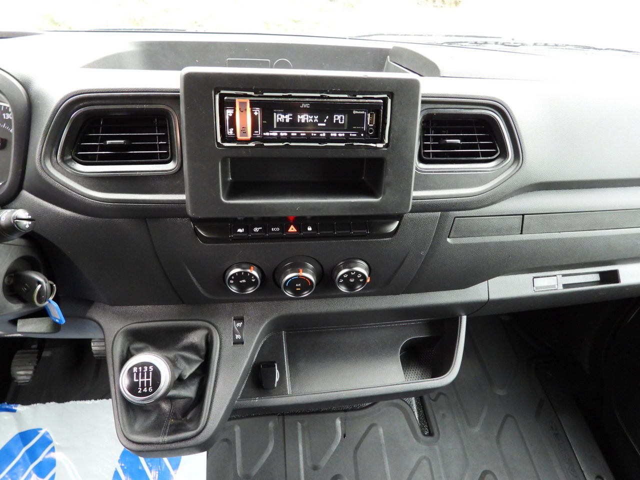 Utilitaire rideaux coulissants (PLSC) RENAULT MASTER TARPAULIN 10 PALLETS WEBASTO CRUISE CONTROL LED LIGHTS PNEUMATICS AIR CONDITIONING 165HP: photos 35 Utilitaire rideaux coulissants (PLSC) RENAULT MASTER TARPAULIN 10 PALLETS WEBASTO CRUISE CONTROL LED LIGHTS PNEUMATICS AIR CONDITIONING 165HP: photos 35