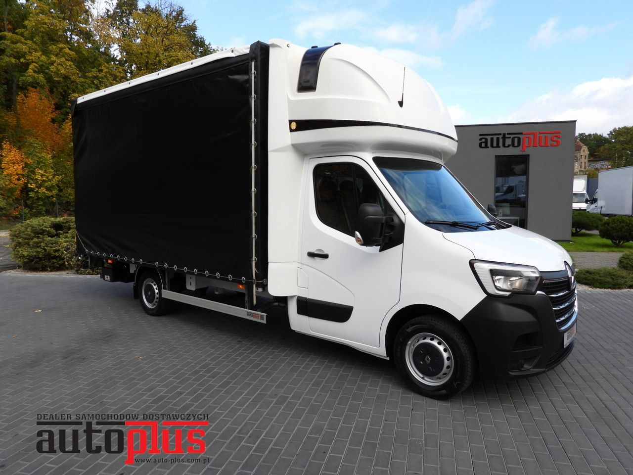 RENAULT MASTER TARPAULIN LIFT 10 PALLETS CRUISE CONTROL LED LIGHTS AIR CONDITIONING  165HP - Utilitaire rideaux coulissants (PLSC): photos 1 RENAULT MASTER TARPAULIN LIFT 10 PALLETS CRUISE CONTROL LED LIGHTS AIR CONDITIONING  165HP - Utilitaire rideaux coulissants (PLSC): photos 1