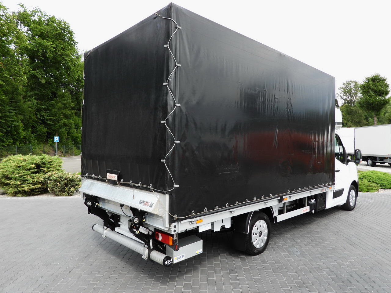 RENAULT MASTER TARPAULIN LIFT 9 PALLETS WEBASTO CRUISE CONTROL LED LIGHTS PNEUMATICS AIR CONDITIONING  165HP - Utilitaire rideaux coulissants (PLSC): photos 3 RENAULT MASTER TARPAULIN LIFT 9 PALLETS WEBASTO CRUISE CONTROL LED LIGHTS PNEUMATICS AIR CONDITIONING  165HP - Utilitaire rideaux coulissants (PLSC): photos 3