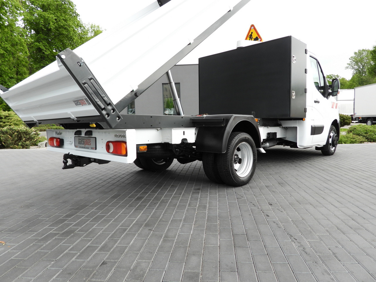 Utilitaire benne RENAULT MASTER TIPPER CRUISE CONTROL LED LIGHTS TWIN WHEELS AIR CONDITIONING  130HP: photos 26