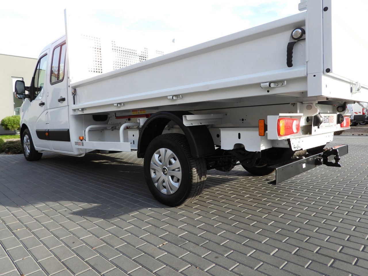 Crédit-bail de RENAULT MASTER TIPPER DOUBLE CABIN DOKA 6 SEATS CRUISE CONTROL LED LIGHTS AIR CONDITIONING 145HP RENAULT MASTER TIPPER DOUBLE CABIN DOKA 6 SEATS CRUISE CONTROL LED LIGHTS AIR CONDITIONING 145HP: photos 15 Crédit-bail de RENAULT MASTER TIPPER DOUBLE CABIN DOKA 6 SEATS CRUISE CONTROL LED LIGHTS AIR CONDITIONING 145HP RENAULT MASTER TIPPER DOUBLE CABIN DOKA 6 SEATS CRUISE CONTROL LED LIGHTS AIR CONDITIONING 145HP: photos 15