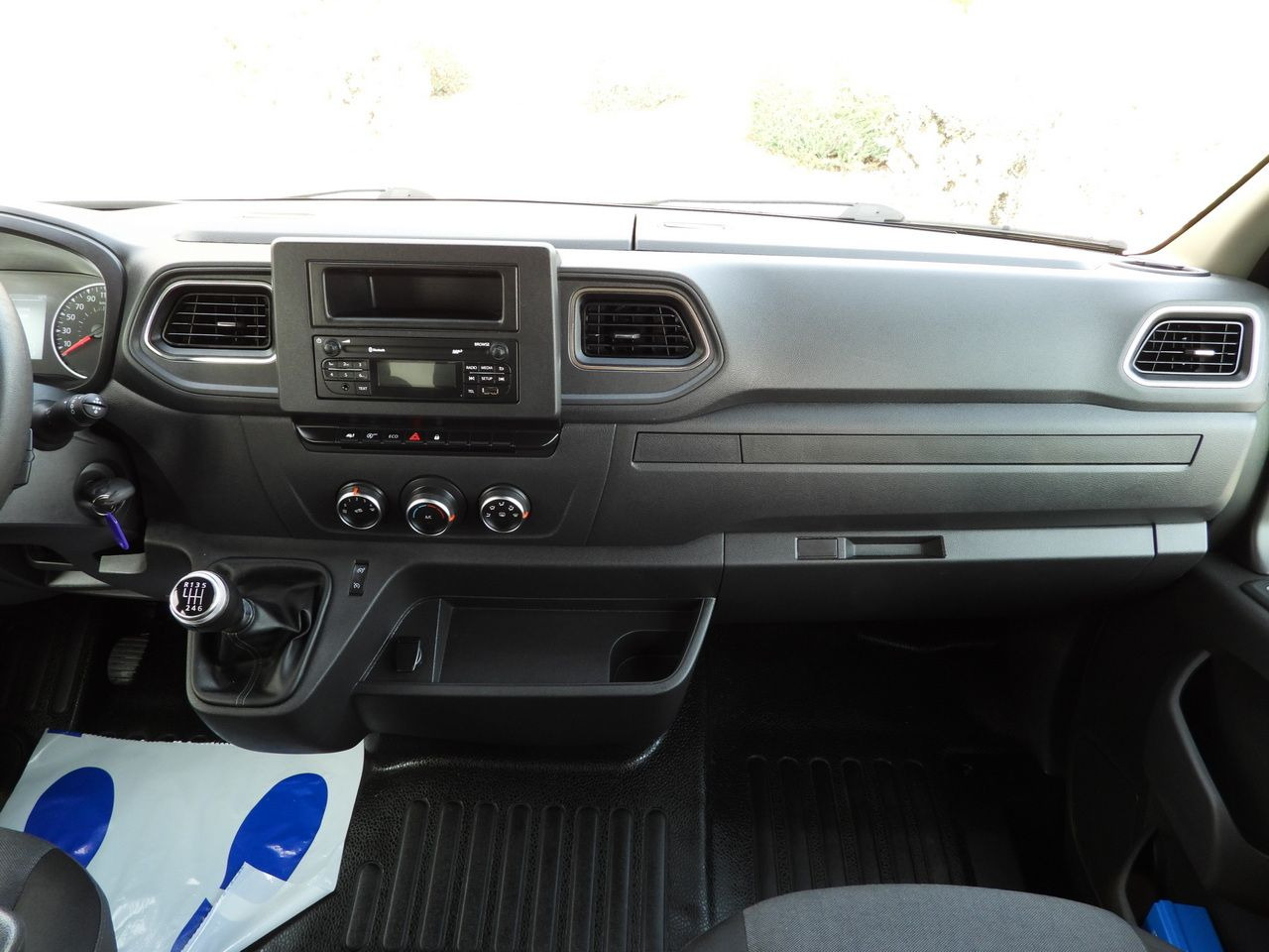 Crédit-bail de RENAULT MASTER TIPPER DOUBLE CABIN DOKA 6 SEATS CRUISE CONTROL LED LIGHTS AIR CONDITIONING 145HP RENAULT MASTER TIPPER DOUBLE CABIN DOKA 6 SEATS CRUISE CONTROL LED LIGHTS AIR CONDITIONING 145HP: photos 30 Crédit-bail de RENAULT MASTER TIPPER DOUBLE CABIN DOKA 6 SEATS CRUISE CONTROL LED LIGHTS AIR CONDITIONING 145HP RENAULT MASTER TIPPER DOUBLE CABIN DOKA 6 SEATS CRUISE CONTROL LED LIGHTS AIR CONDITIONING 145HP: photos 30