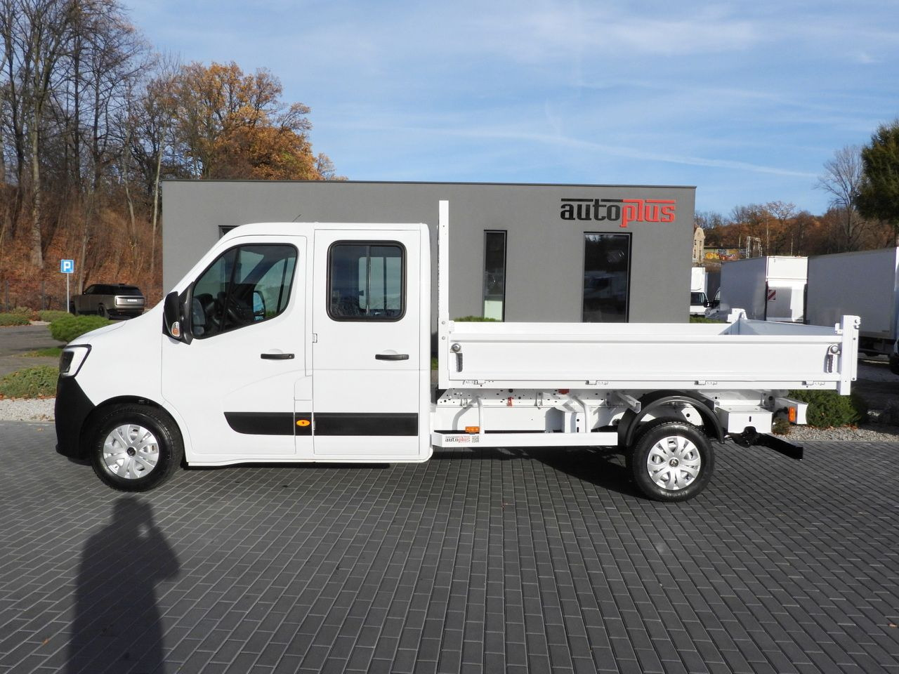 Crédit-bail de RENAULT MASTER TIPPER DOUBLE CABIN DOKA 6 SEATS CRUISE CONTROL LED LIGHTS AIR CONDITIONING 145HP RENAULT MASTER TIPPER DOUBLE CABIN DOKA 6 SEATS CRUISE CONTROL LED LIGHTS AIR CONDITIONING 145HP: photos 8 Crédit-bail de RENAULT MASTER TIPPER DOUBLE CABIN DOKA 6 SEATS CRUISE CONTROL LED LIGHTS AIR CONDITIONING 145HP RENAULT MASTER TIPPER DOUBLE CABIN DOKA 6 SEATS CRUISE CONTROL LED LIGHTS AIR CONDITIONING 145HP: photos 8