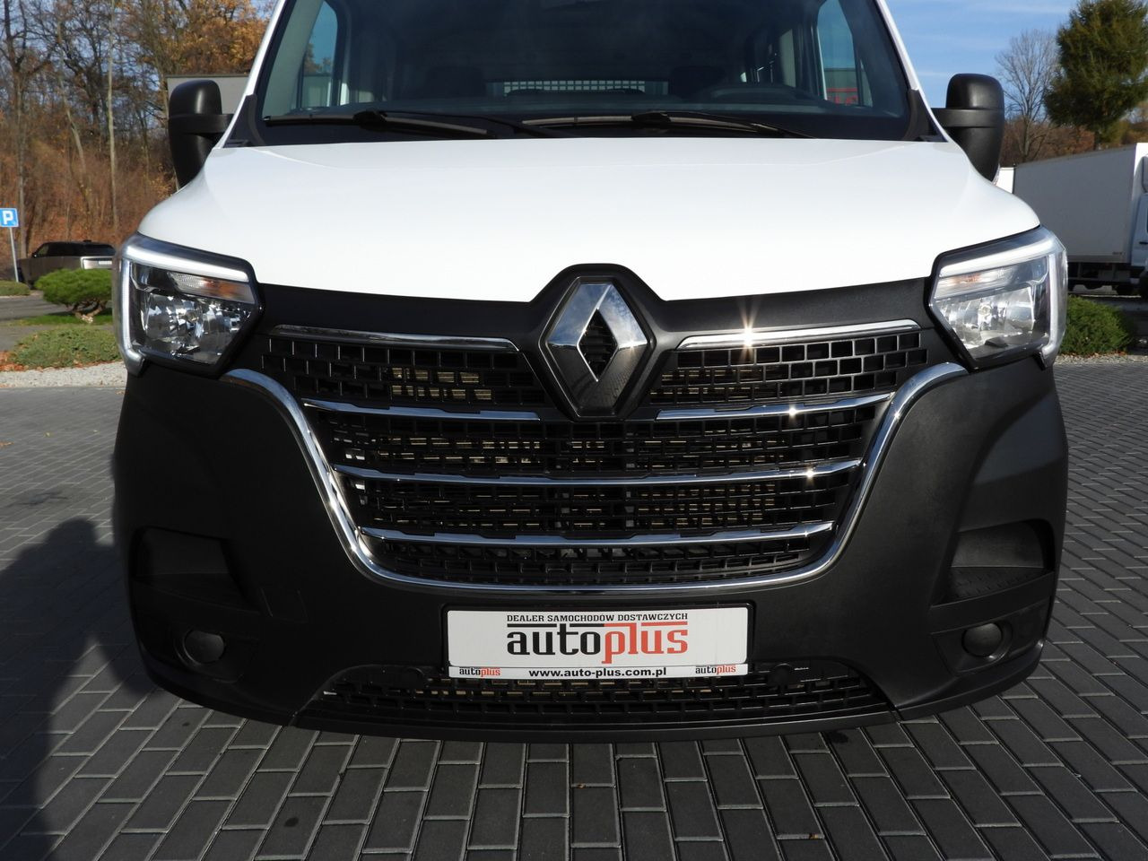 Crédit-bail de RENAULT MASTER TIPPER DOUBLE CABIN DOKA 6 SEATS CRUISE CONTROL LED LIGHTS AIR CONDITIONING 145HP RENAULT MASTER TIPPER DOUBLE CABIN DOKA 6 SEATS CRUISE CONTROL LED LIGHTS AIR CONDITIONING 145HP: photos 14 Crédit-bail de RENAULT MASTER TIPPER DOUBLE CABIN DOKA 6 SEATS CRUISE CONTROL LED LIGHTS AIR CONDITIONING 145HP RENAULT MASTER TIPPER DOUBLE CABIN DOKA 6 SEATS CRUISE CONTROL LED LIGHTS AIR CONDITIONING 145HP: photos 14