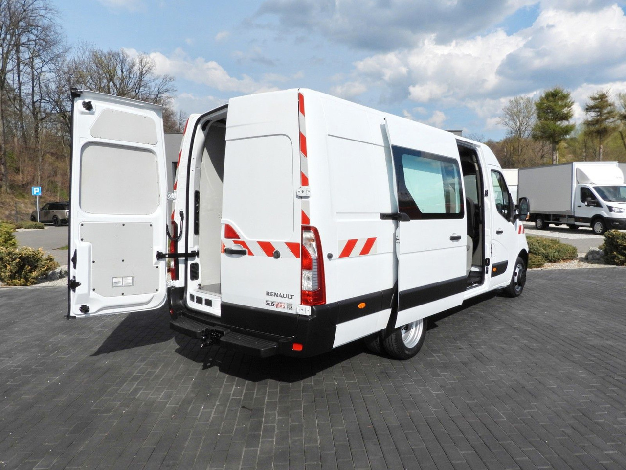 Renault MASTER KASTENWAGEN DOPPELKABINE 6 SITZE TEMP. - Fourgon utilitaire, Utilitaire double cabine: photos 3 Renault MASTER KASTENWAGEN DOPPELKABINE 6 SITZE TEMP. - Fourgon utilitaire, Utilitaire double cabine: photos 3