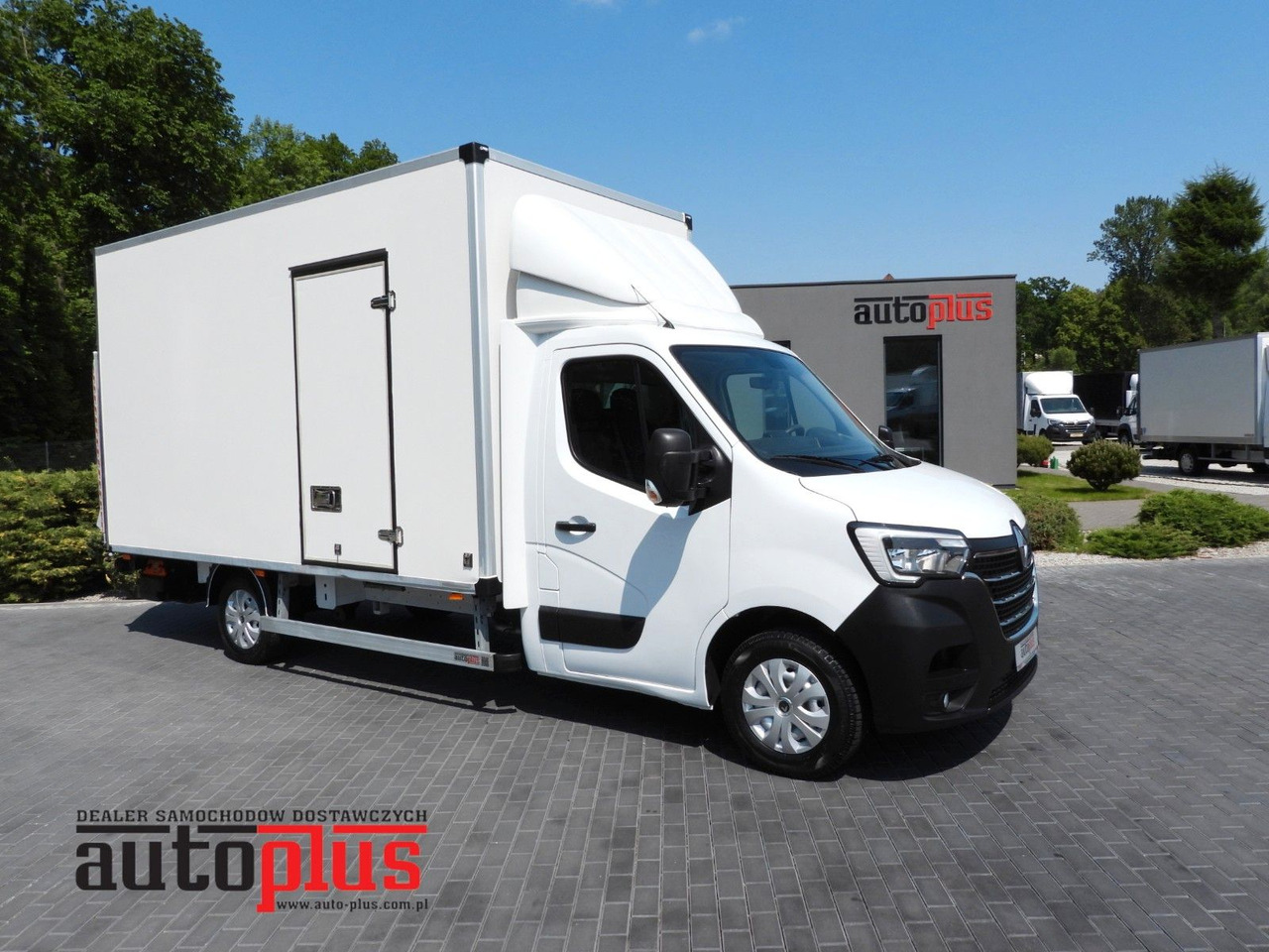 Renault MASTER KOFFER AUFZUG 8 PALETTEN TEMPOMAT LED - Fourgon grand volume: photos 1 Renault MASTER KOFFER AUFZUG 8 PALETTEN TEMPOMAT LED - Fourgon grand volume: photos 1