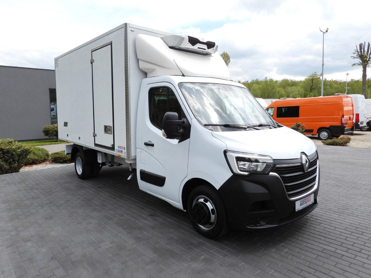 Renault MASTER KÜHLKOFFER -10*C TEMPOMAT LED LICHTER - Utilitaire frigorifique: photos 4 Renault MASTER KÜHLKOFFER -10*C TEMPOMAT LED LICHTER - Utilitaire frigorifique: photos 4