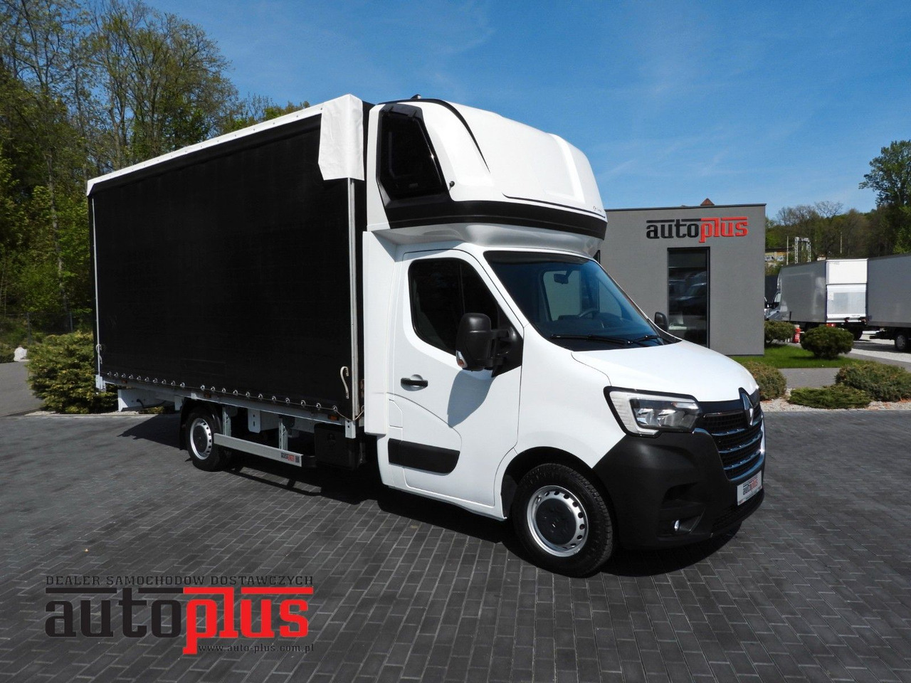 Renault MASTER PRITSCHE PLANE 10 PALETTEN WEBASTO A/C - Utilitaire rideaux coulissants (PLSC): photos 1 Renault MASTER PRITSCHE PLANE 10 PALETTEN WEBASTO A/C - Utilitaire rideaux coulissants (PLSC): photos 1