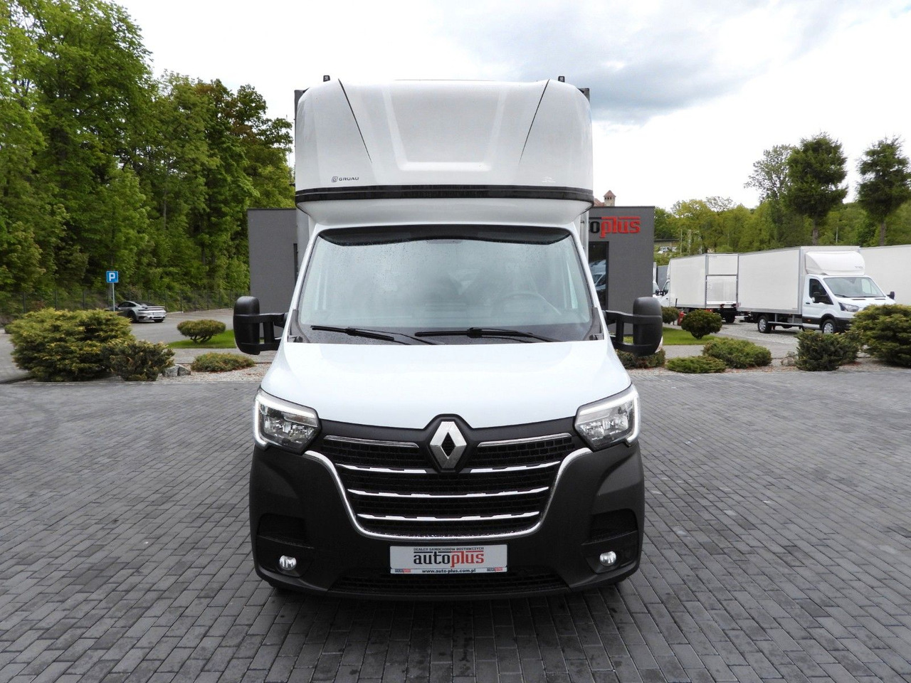 Renault MASTER PRITSCHE PLANE 10 PALETTEN WEBASTO A/C - Utilitaire rideaux coulissants (PLSC): photos 5 Renault MASTER PRITSCHE PLANE 10 PALETTEN WEBASTO A/C - Utilitaire rideaux coulissants (PLSC): photos 5