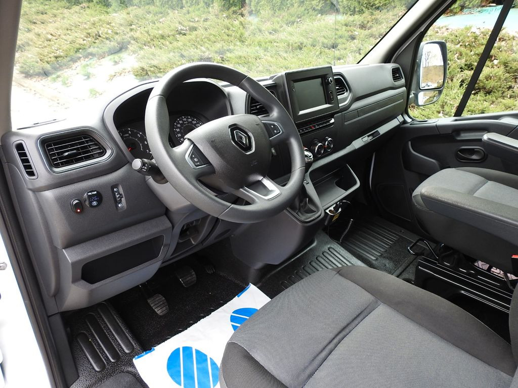 Renault MASTER PRITSCHE PLANE 10 PALETTEN WEBASTO NAVI. - Utilitaire rideaux coulissants (PLSC), Utilitaire double cabine: photos 2 Renault MASTER PRITSCHE PLANE 10 PALETTEN WEBASTO NAVI. - Utilitaire rideaux coulissants (PLSC), Utilitaire double cabine: photos 2