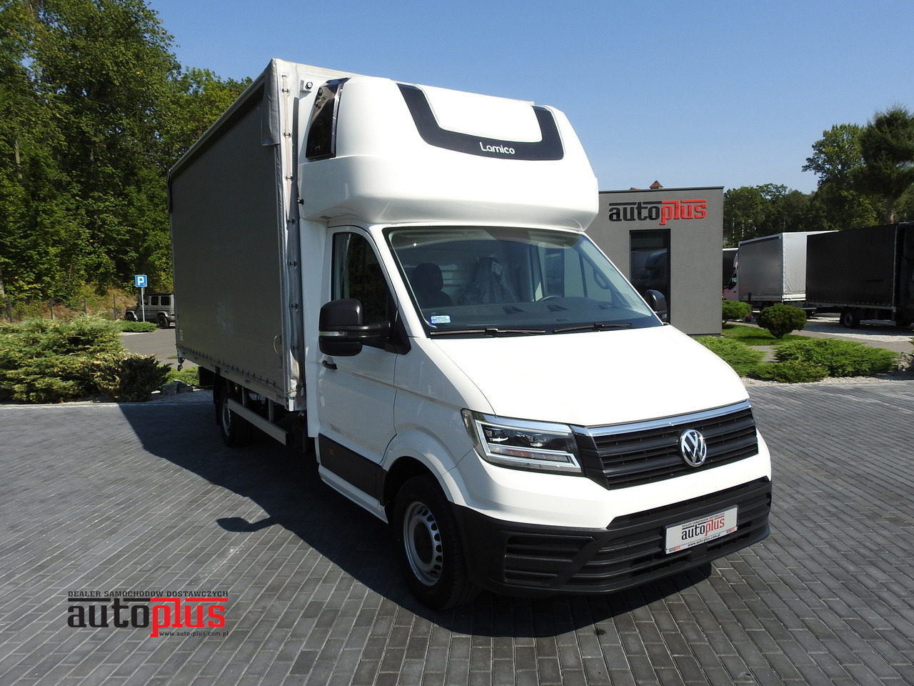 VOLKSWAGEN CRAFTER TARPAULIN 10 PALLETS WEBASTO CRUISE CONTROL AIR CONDITIONING LED LIGHTS 180HP - Utilitaire rideaux coulissants (PLSC): photos 1 VOLKSWAGEN CRAFTER TARPAULIN 10 PALLETS WEBASTO CRUISE CONTROL AIR CONDITIONING LED LIGHTS 180HP - Utilitaire rideaux coulissants (PLSC): photos 1