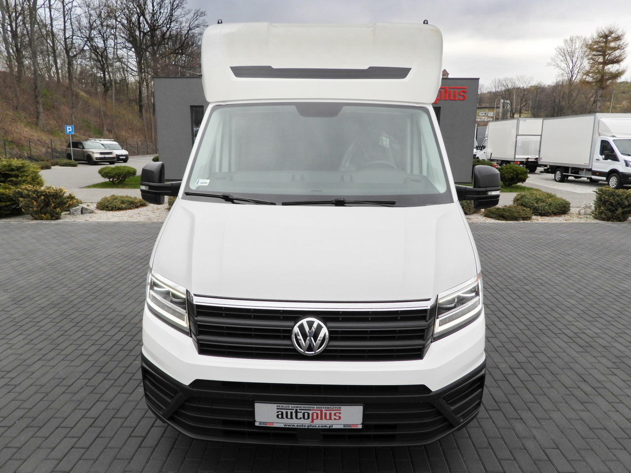 VOLKSWAGEN CRAFTER TARPAULIN 10 PALLETS WEBASTO CRUISE CONTROL LED LIGHTS 180HP - Utilitaire rideaux coulissants (PLSC): photos 5 VOLKSWAGEN CRAFTER TARPAULIN 10 PALLETS WEBASTO CRUISE CONTROL LED LIGHTS 180HP - Utilitaire rideaux coulissants (PLSC): photos 5