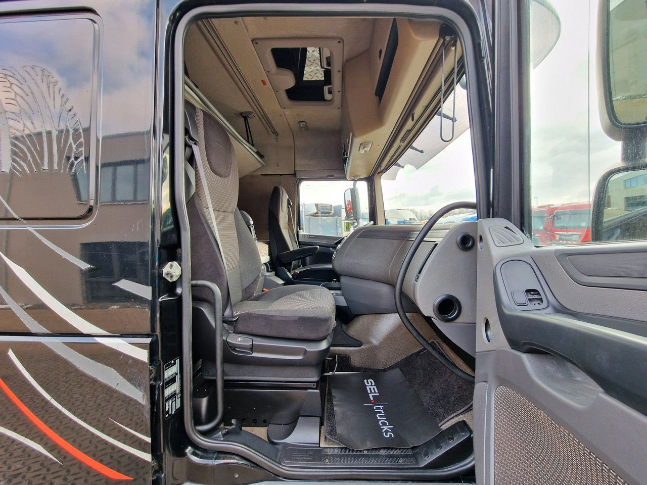 Camion à rideaux coulissants DAF XF 460 FAR / ZF Intarder / Durchladezug: photos 15