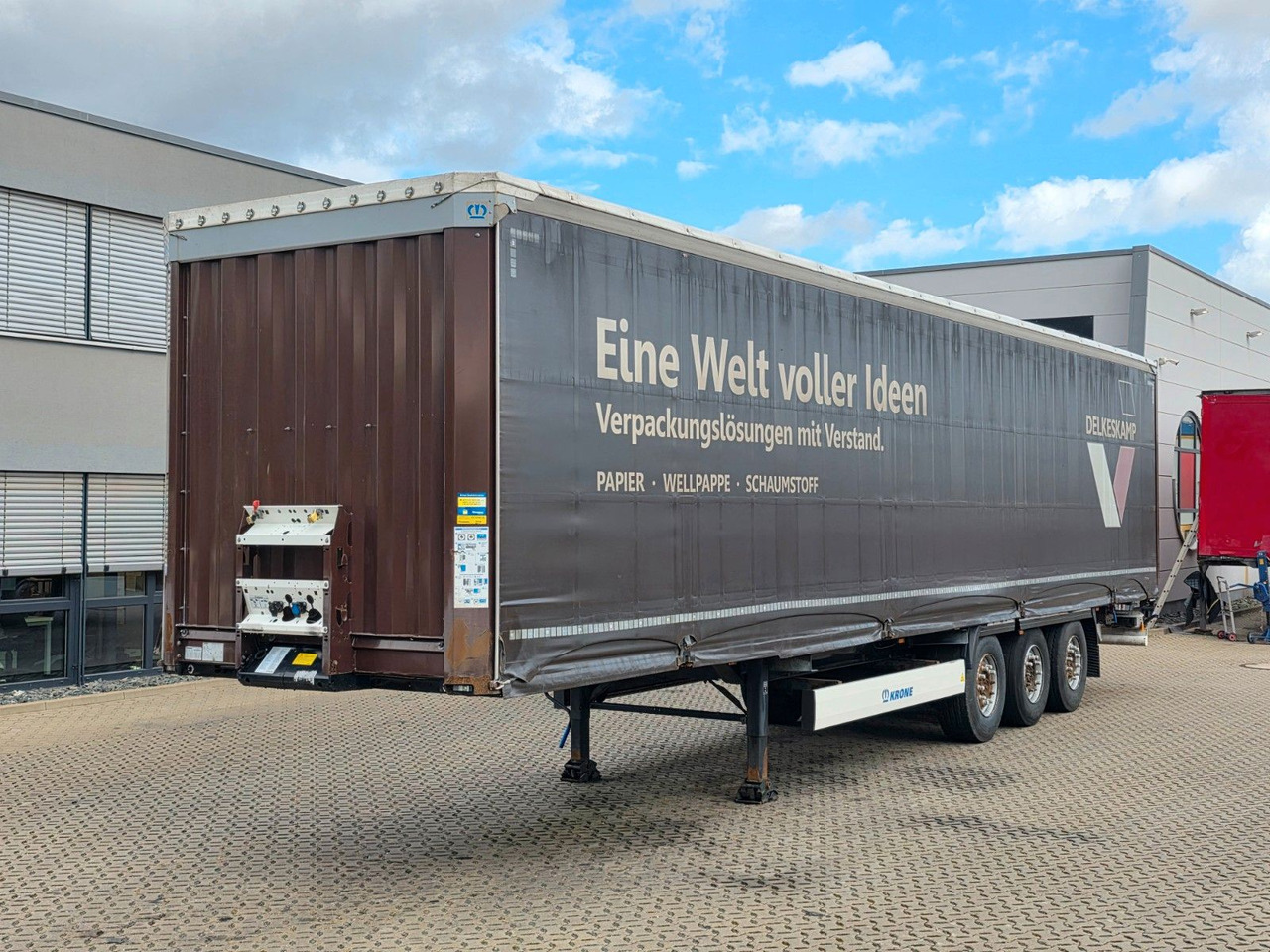 Krone SD / 2 Liftachsen - Semi-remorque rideaux coulissants: photos 2 Krone SD / 2 Liftachsen - Semi-remorque rideaux coulissants: photos 2