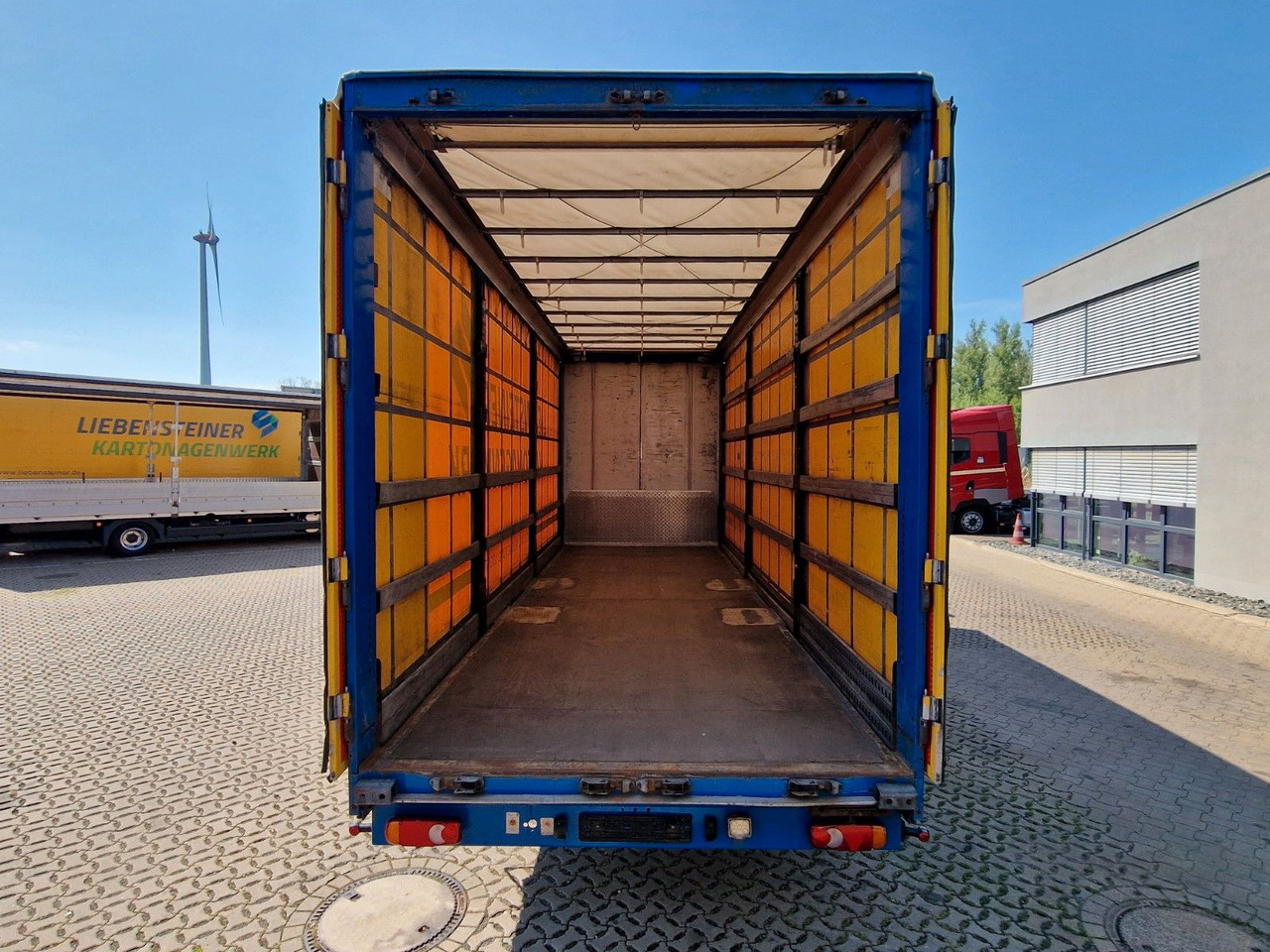 Camion à rideaux coulissants MAN TGX 18.440 4X2 LL-U / Intarder /Jumbo /Durchlade: photos 27
