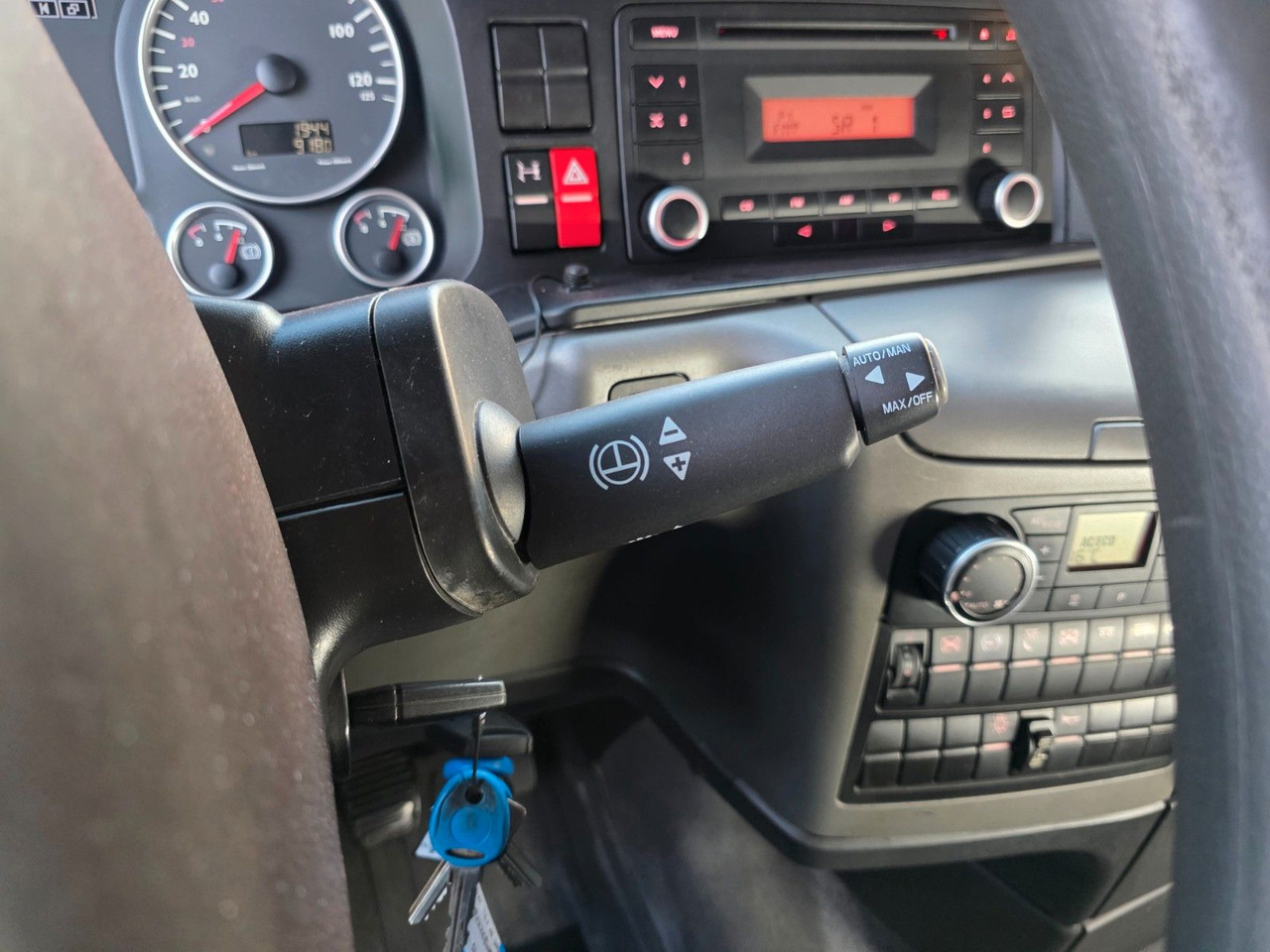 Camion grue MAN TGX 26.360 6x2-2 BL / Intarder / HIAB 166K PRO: photos 39 Camion grue MAN TGX 26.360 6x2-2 BL / Intarder / HIAB 166K PRO: photos 39