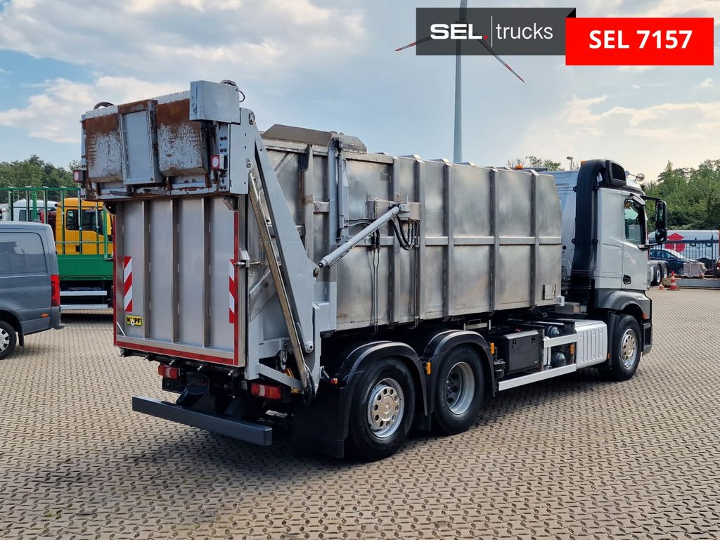 Mercedes-Benz Actros 2545 / Tierkadaver / mit Waage Mercedes-Benz Actros 2545 /für Tierkadaver / mit Waage - Camion benne: photos 5 Mercedes-Benz Actros 2545 / Tierkadaver / mit Waage Mercedes-Benz Actros 2545 /für Tierkadaver / mit Waage - Camion benne: photos 5
