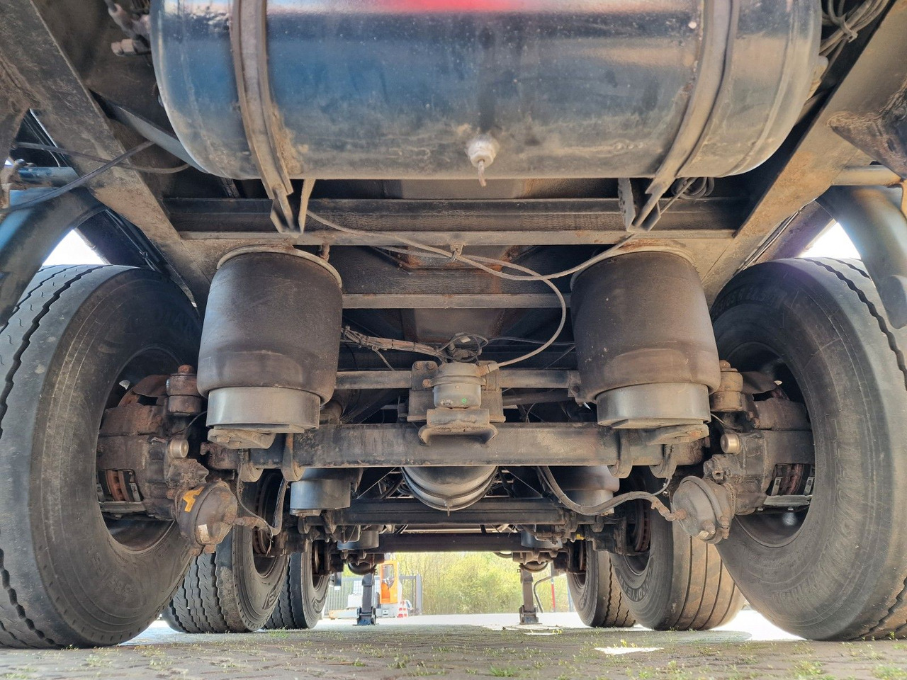 Semi-remorque rideaux coulissants Schmidt Hagen SPC/39/E/10,5 / Coilmulde / Lenk-Liftachse: photos 28