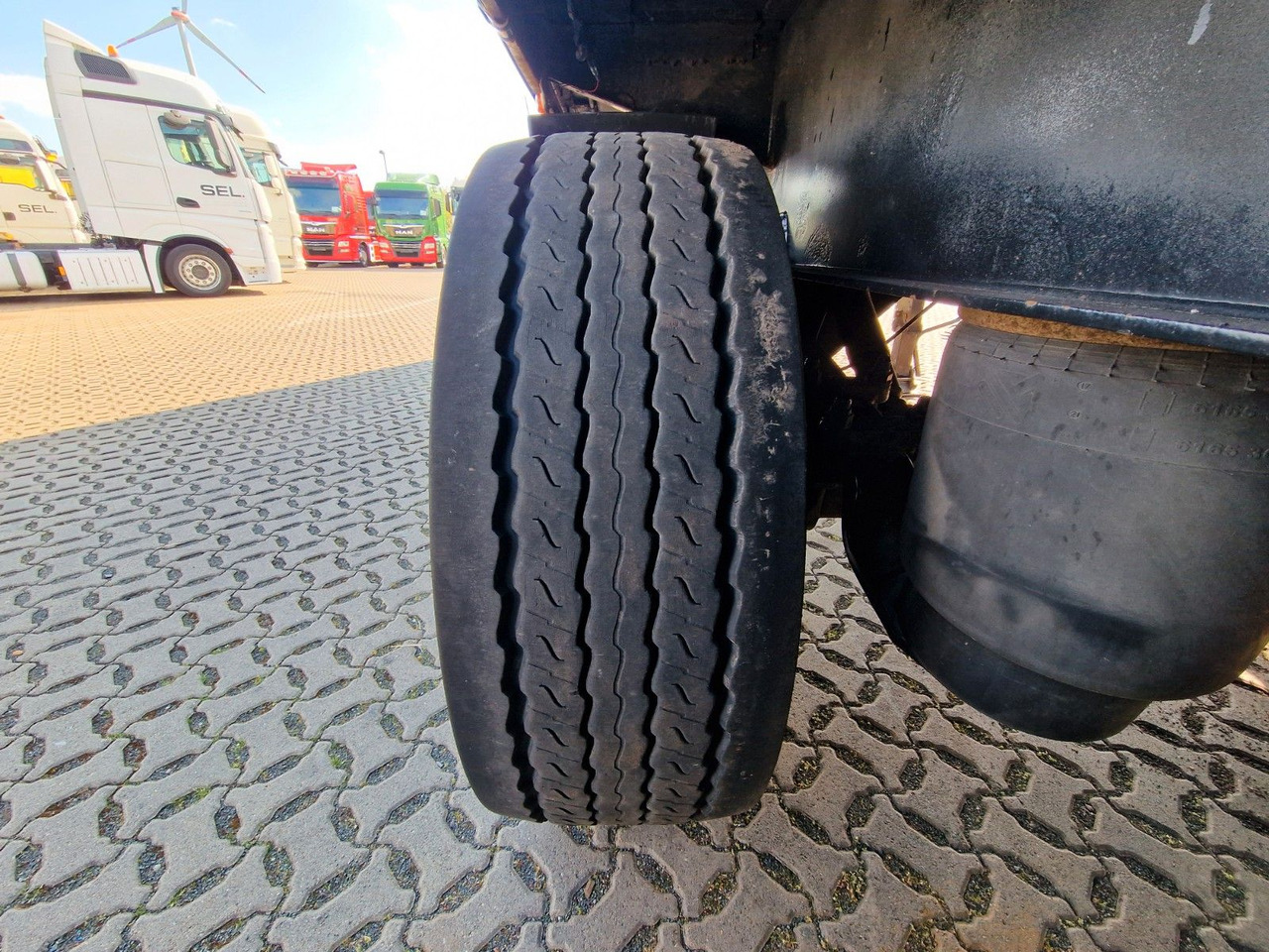 Semi-remorque rideaux coulissants Schmidt Hagen SPC/39/E/10,5 / Coilmulde / Lenk-Liftachse: photos 30