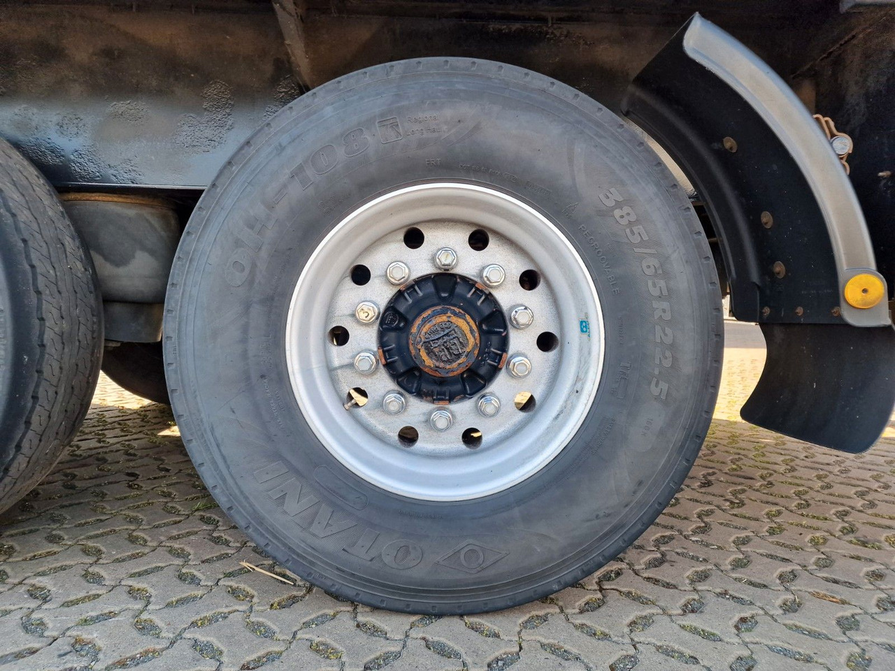 Semi-remorque rideaux coulissants Schmidt Hagen SPC/39/E/10,5 / Coilmulde / Lenk-Liftachse: photos 35