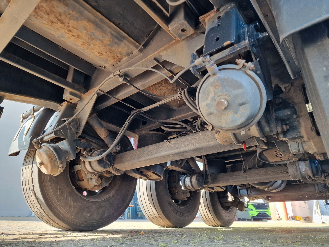 Semi-remorque rideaux coulissants Schmidt Hagen SPC/39/E/10,5 / Coilmulde / Lenk-Liftachse: photos 26