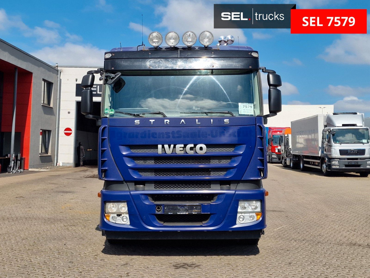 Iveco Stralis 420 / Nebenabtrieb / Kipphydraulik / LOF - Tracteur routier: photos 2 Iveco Stralis 420 / Nebenabtrieb / Kipphydraulik / LOF - Tracteur routier: photos 2