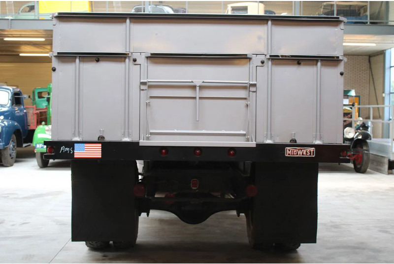 Chevrolet Loadmaster - Camion benne: photos 5 Chevrolet Loadmaster - Camion benne: photos 5