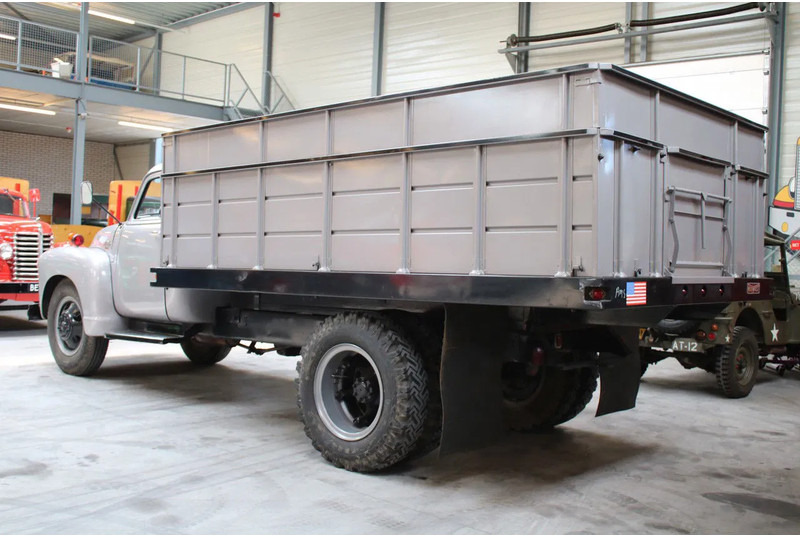 Chevrolet Loadmaster - Camion benne: photos 4 Chevrolet Loadmaster - Camion benne: photos 4