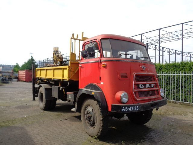 DAF 1600 FAV1600DD358 4X4 - Camion benne: photos 2 DAF 1600 FAV1600DD358 4X4 - Camion benne: photos 2