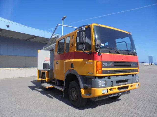 DAF 75.270 ATI 4X4 NL TRUCK - Camion de pompier: photos 3 DAF 75.270 ATI 4X4 NL TRUCK - Camion de pompier: photos 3