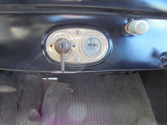 Berline Ford Model T RUNABOUT: photos 9