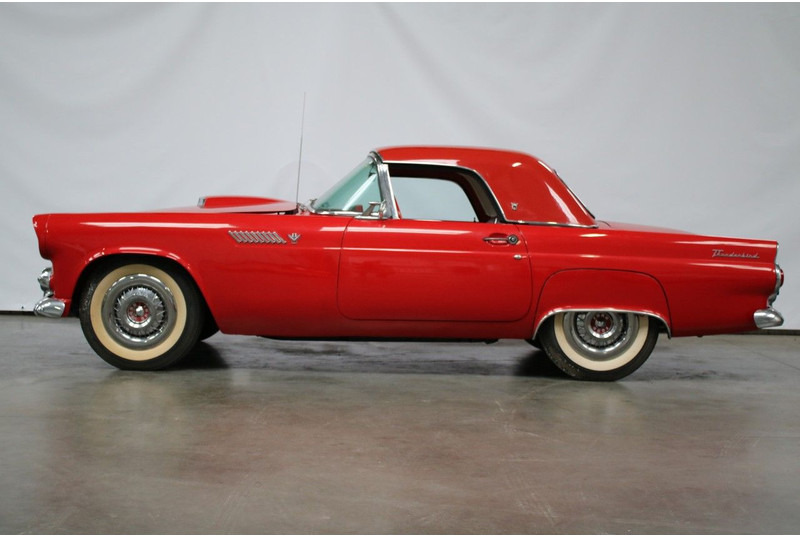 Ford Thunderbird V8 - Voiture: photos 2 Ford Thunderbird V8 - Voiture: photos 2