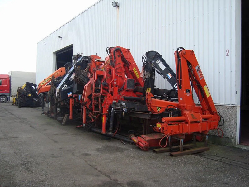 Hiab ALLTYPE YEARS AND PRICES HIAB PALFINGER HMF ATLAS KENNIS - Grue auxiliaire: photos 3 Hiab ALLTYPE YEARS AND PRICES HIAB PALFINGER HMF ATLAS KENNIS - Grue auxiliaire: photos 3