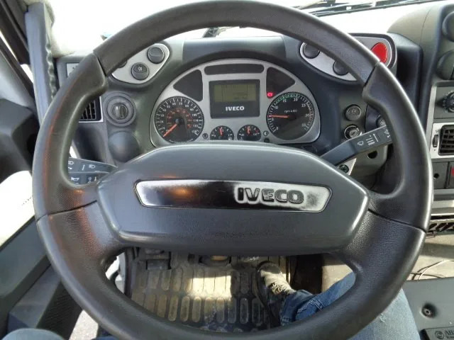 Benne à ordures ménagères Iveco C3127N: photos 9