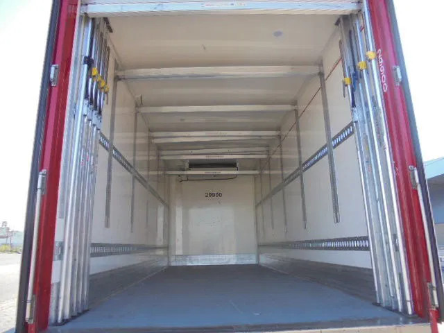 MAN TGX 26.500 XXL + RETARDER + FRC 2026 - Camion frigorifique: photos 5 MAN TGX 26.500 XXL + RETARDER + FRC 2026 - Camion frigorifique: photos 5