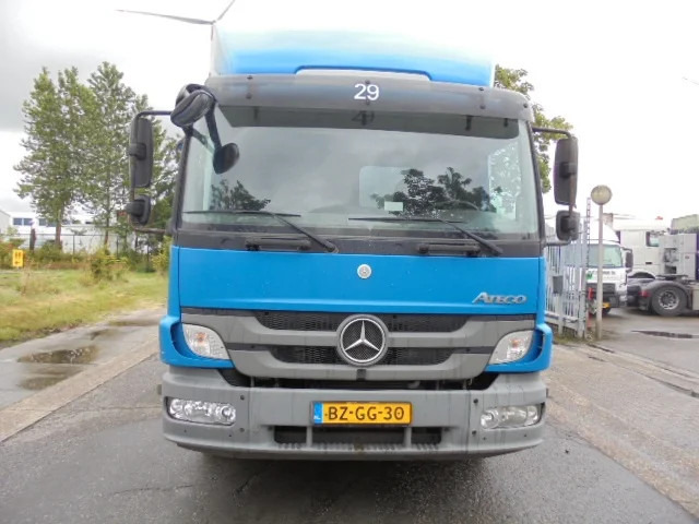 Mercedes-Benz Atego 1218 - Camion fourgon: photos 5 Mercedes-Benz Atego 1218 - Camion fourgon: photos 5