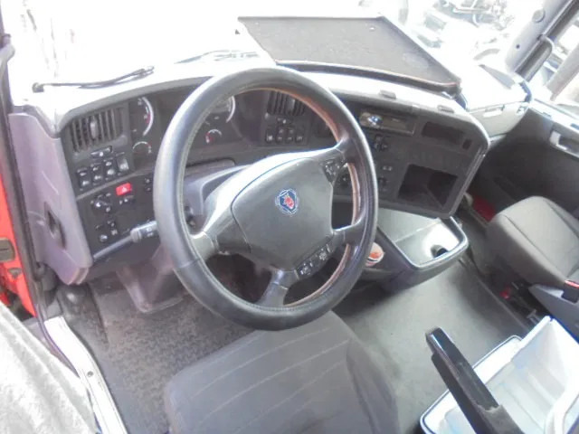 Camion fourgon Scania R400 6X2 VOLUME COMBI + RETARDER: photos 7 Camion fourgon Scania R400 6X2 VOLUME COMBI + RETARDER: photos 7