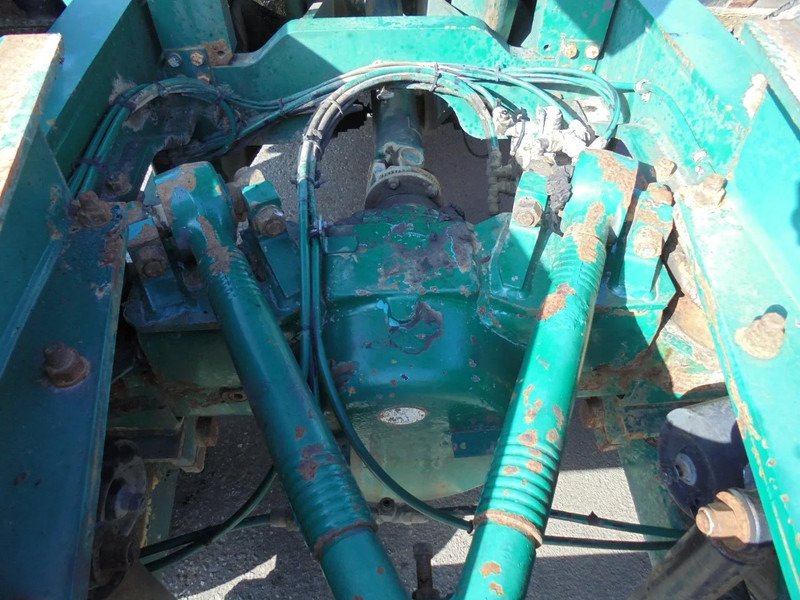 Tracteur portuaire Terberg YT 180: photos 17