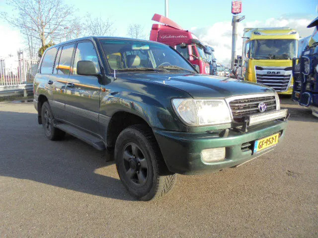 Toyota Land Cruiser - Voiture: photos 3 Toyota Land Cruiser - Voiture: photos 3